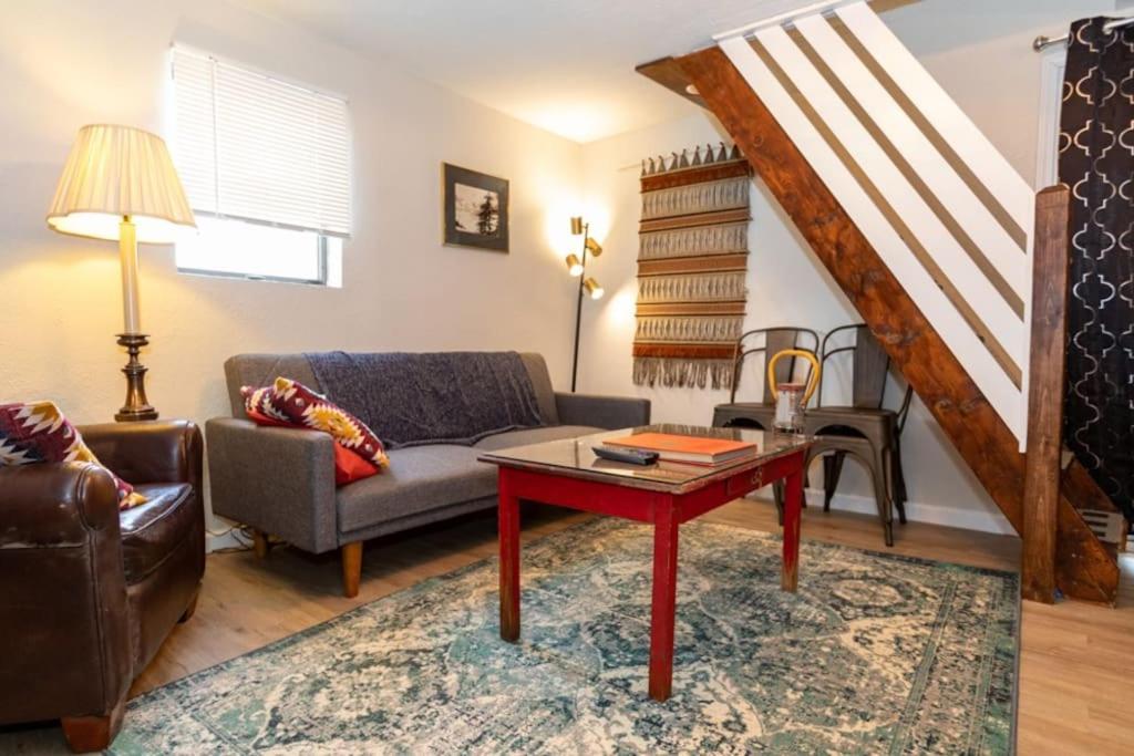 Cozy & Comfy Cottage In The City - W Parking Питтсбург Экстерьер фото